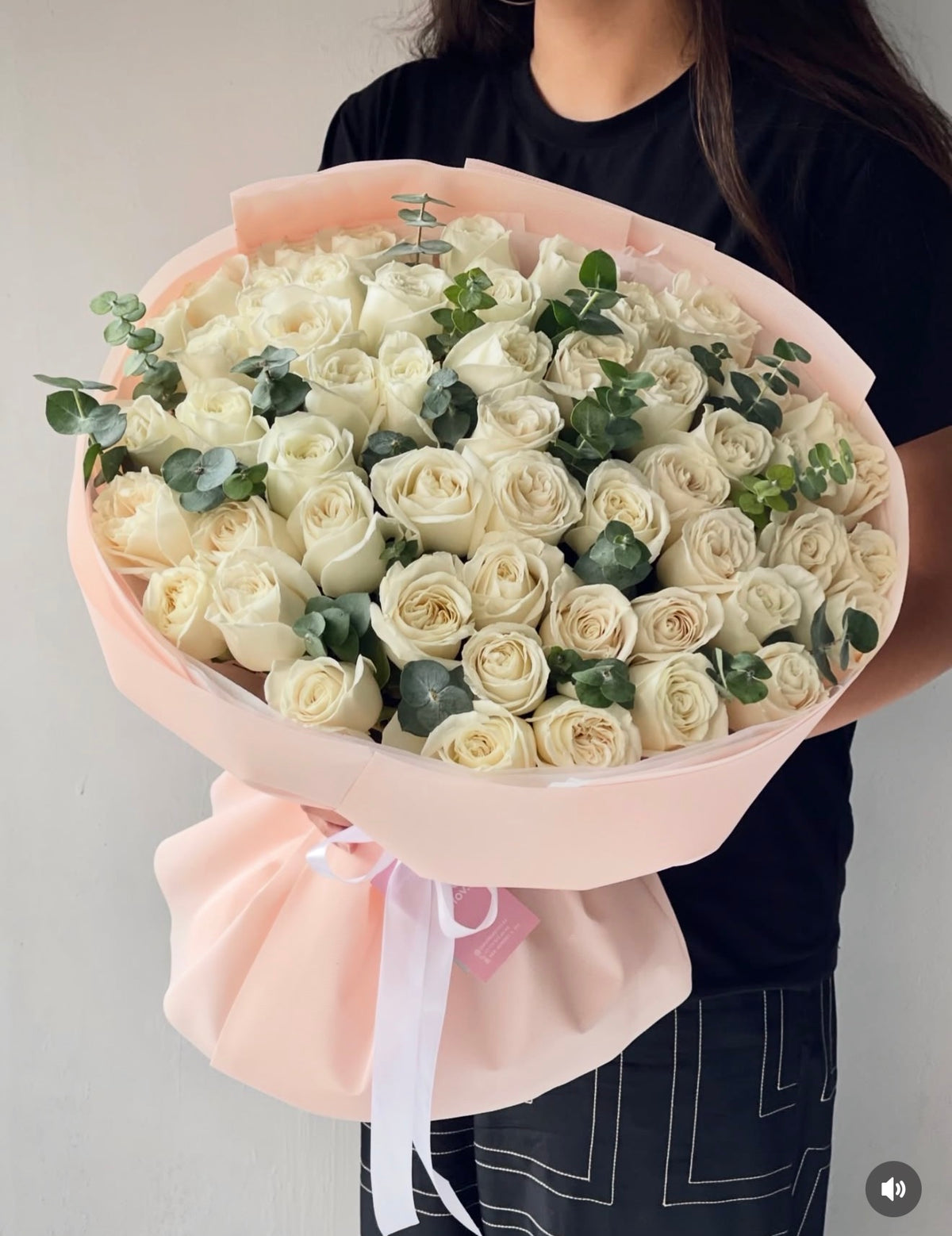 Moonlight Sonata - 50 premium roses